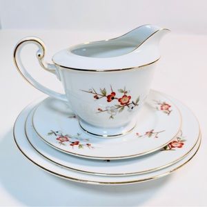 Vintage 1930's Japan Noritake Brenda 3064 Porcelain China Creamer and plates